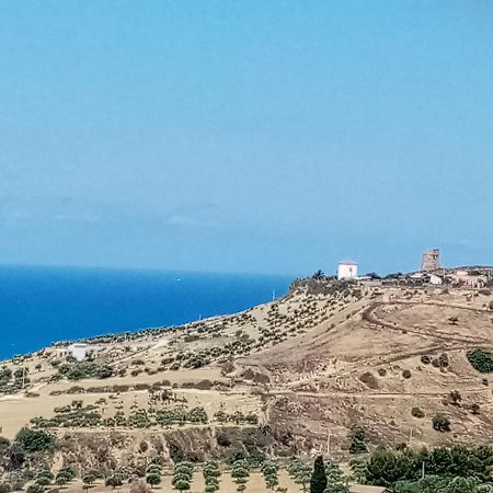 Casa Vacanza Rosariomaria Realmonte Bagian luar foto